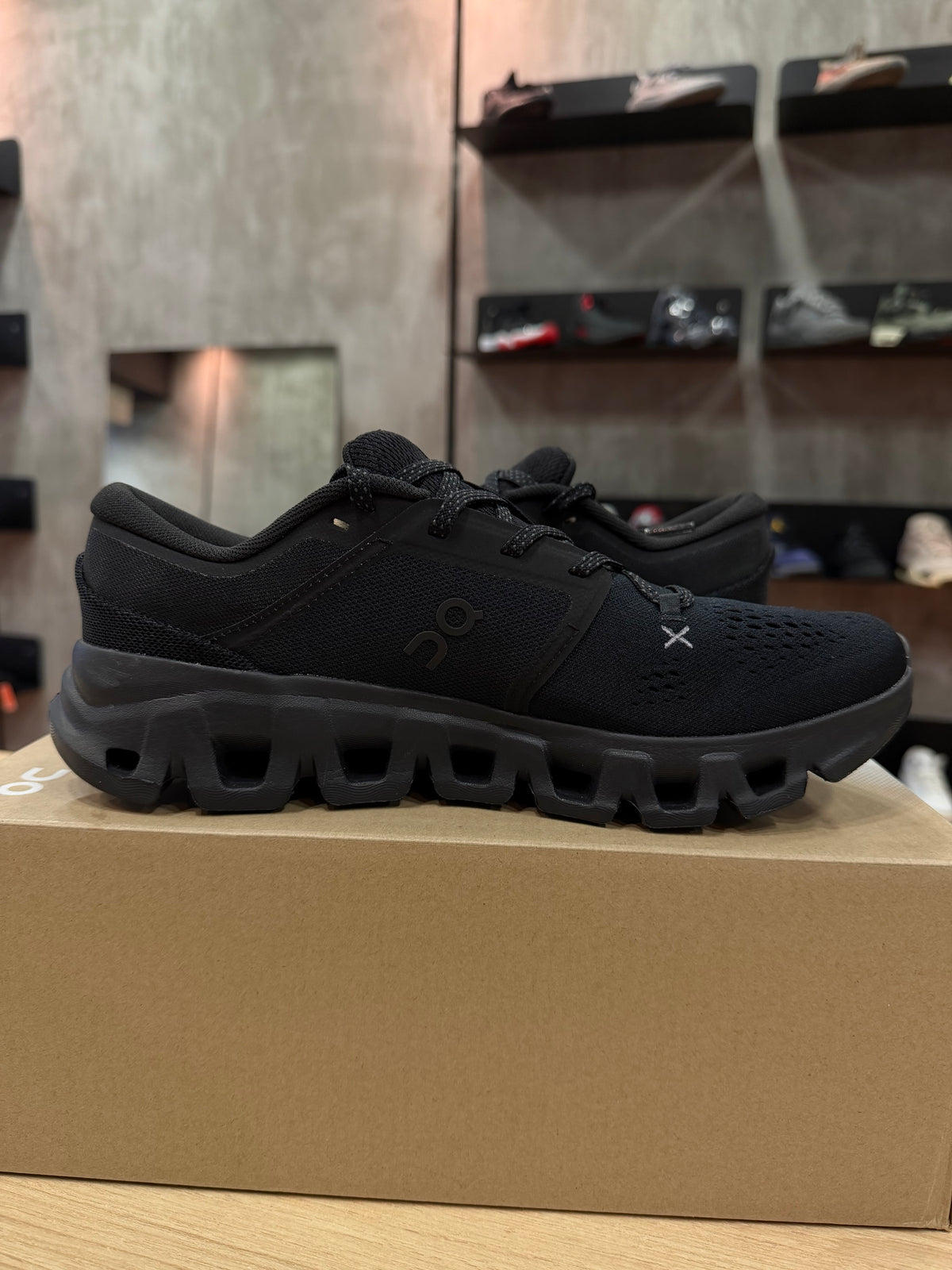 ON CLOUD X5 NEGRO
