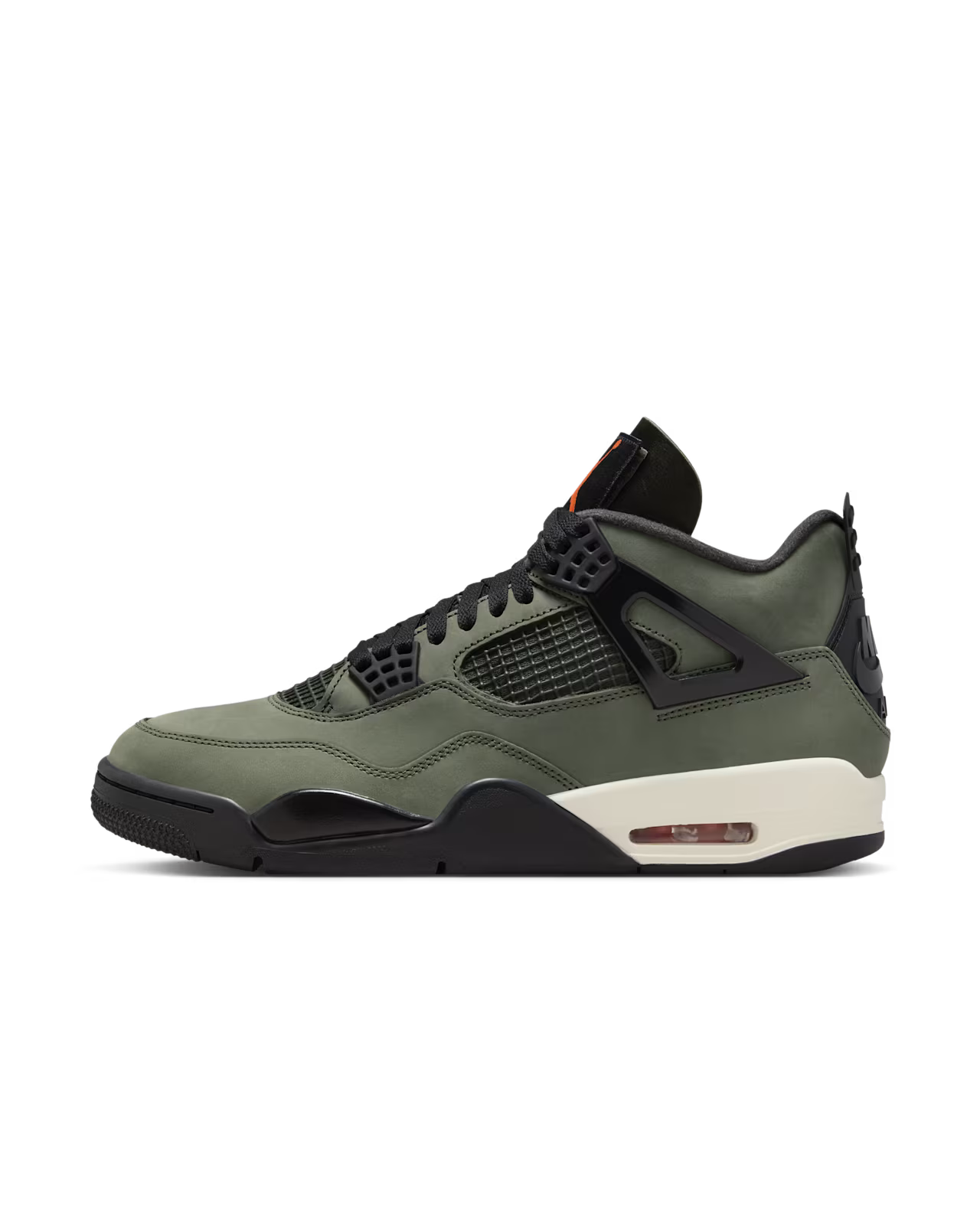 JORDAN 4 x UNDEFEATED