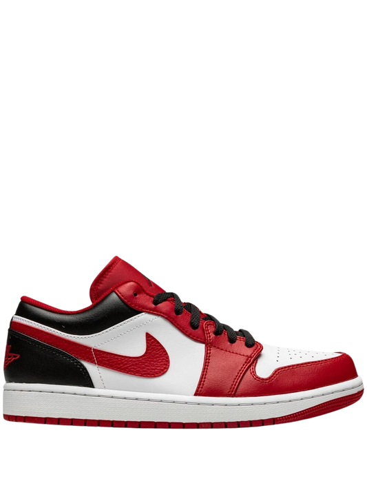 Jordan 1 Low Bulls